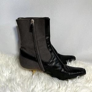 Gucci Brown and Leather Boots with Gold Tip in Size 5.5